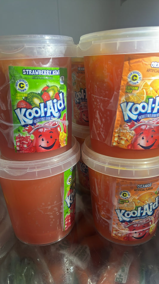 Viral kool aid pineapple